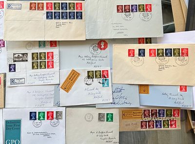 Definitive FDC and Last Day of Sterling covers with Machins stamps being part of small 