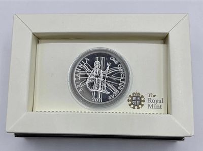 2011 fine silver Britannia coin