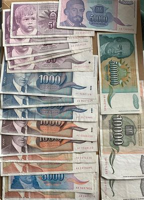 c.17 Jugoslav banknotes, circulated