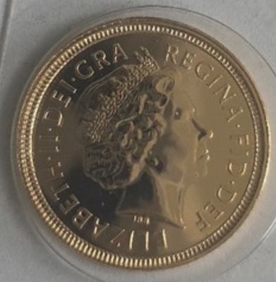 2004 QEII Gold Sovereign Coin. sealed, like new