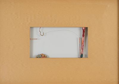 GIUSEPPE MARANIELLO, Teatrino. GIUSEPPE MARANIELLO(Napoli 1945)Teatrino, 1984Tecnica mista, cm 