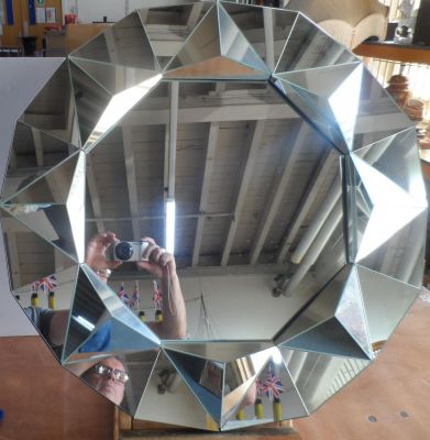 Modern circular hall mirror with 3-D pyramid edging, 66 cm in diameter