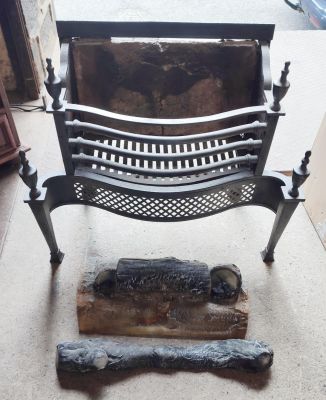 Thomas E, London, iron fire basket