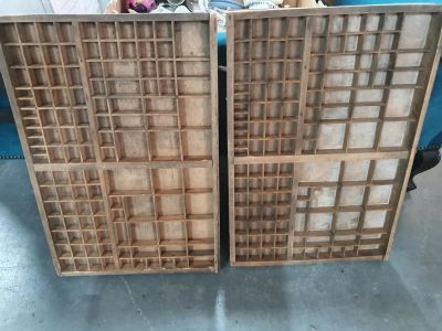 Two vintage printers trays (2)