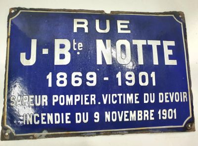 Genuine, mid 20thc French enamel street sign - Rue Jean-Baptiste Notte