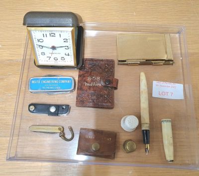 Collection of items to include 3 pen knives, vintage alarm clock and a vintage fountain pen etc 