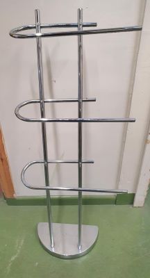 Modern aluminium towel rail