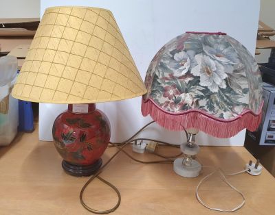 Fine quality red porcelain table lamp together with another (2)
