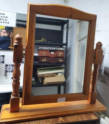 Pine dressing top mirror