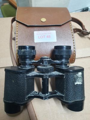 Cased set of binoculars