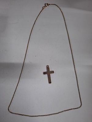 9ct gold fine chain together with a hallmarked 9ct yellow gold cross pendant, approx 3 grams