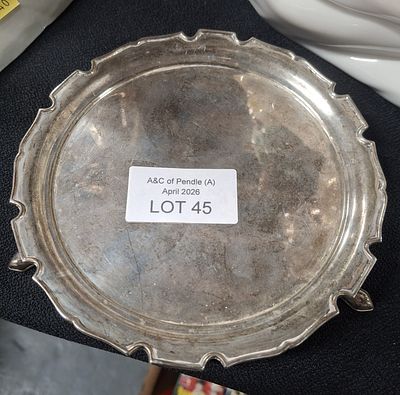 John Forsythe of Preston retailed small tray on thee feet with London silver hallmark, 175 grams