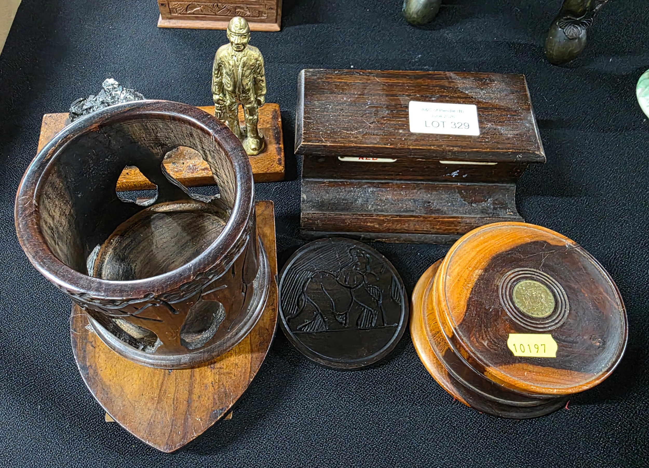 Lot 329