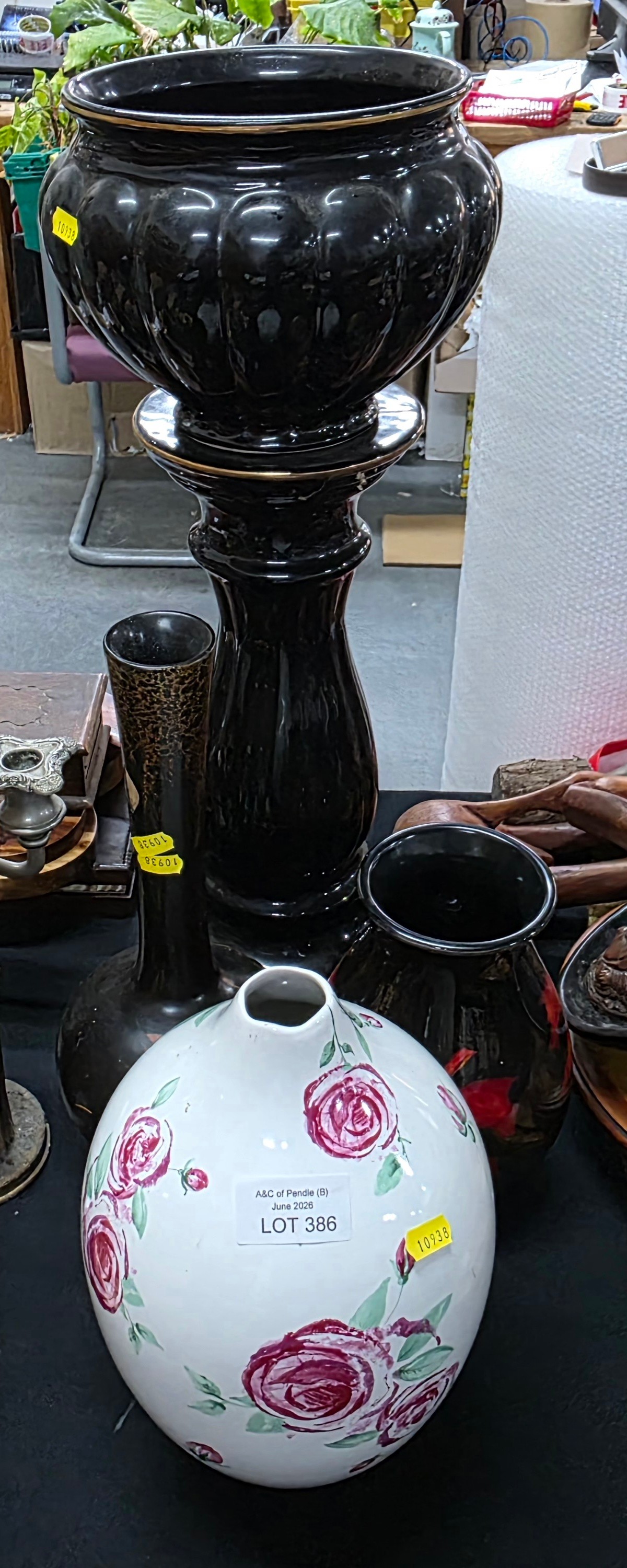 Lot 386