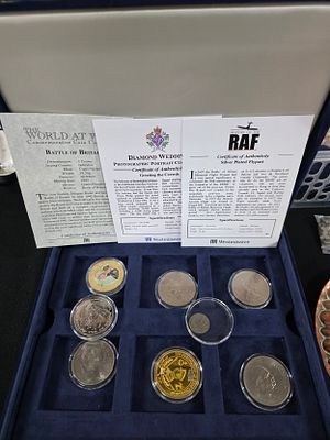 Westminster case containing various uncirculated coins (Qty)