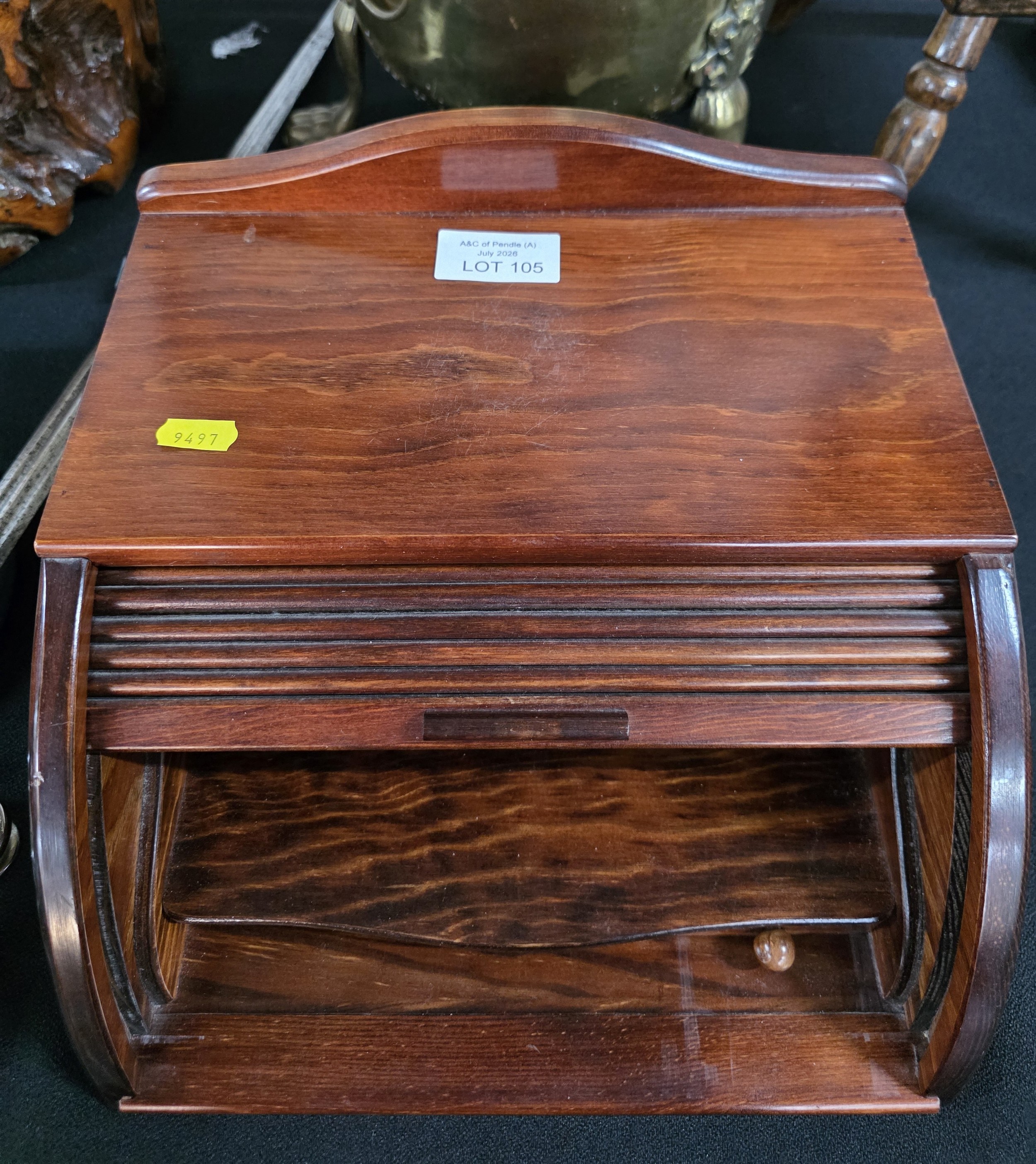 Lot 105