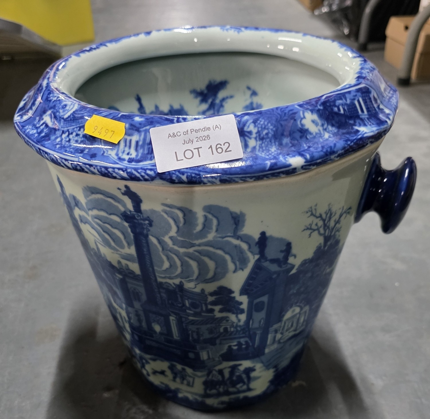 Lot 162