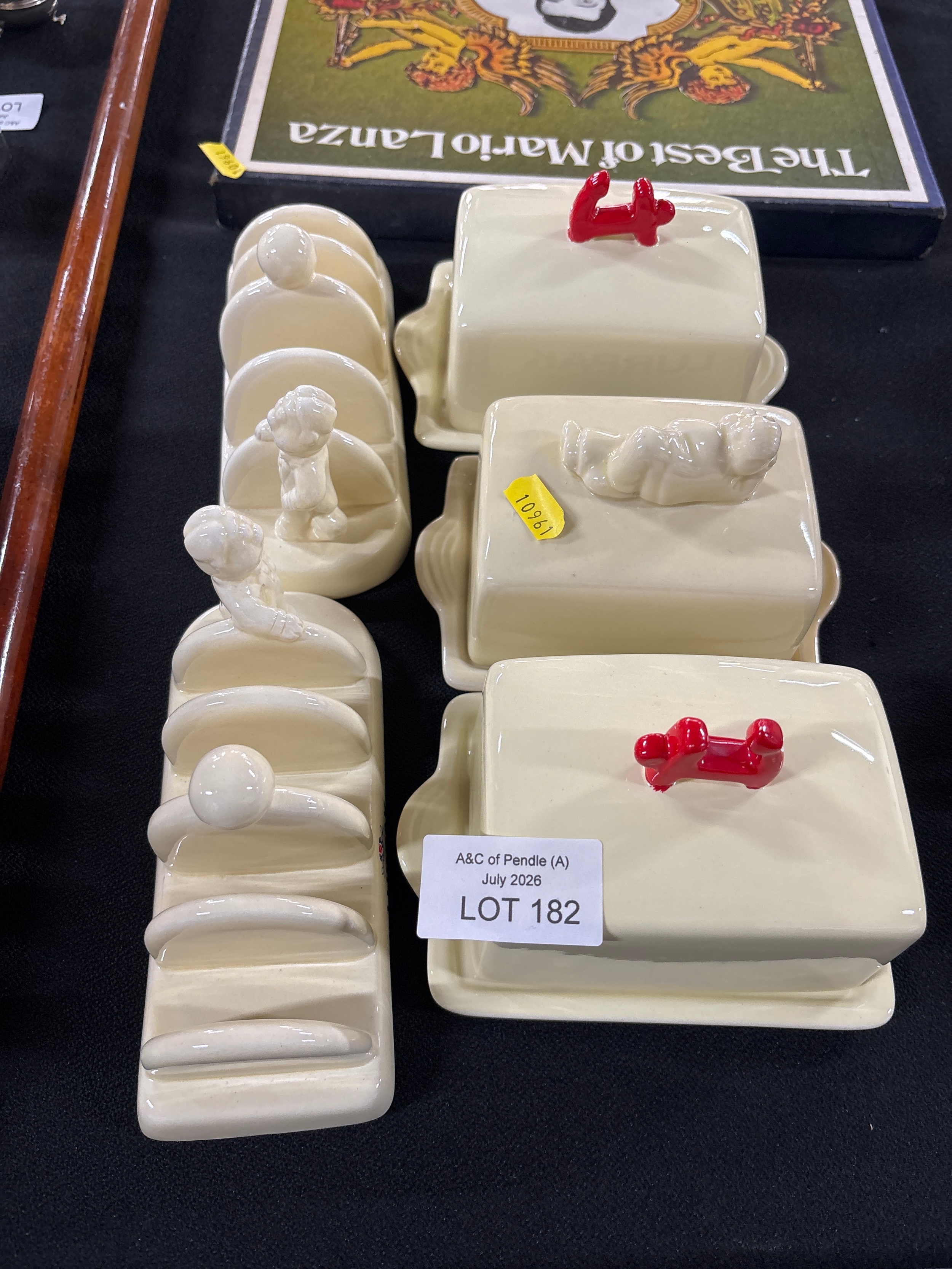 Lot 182