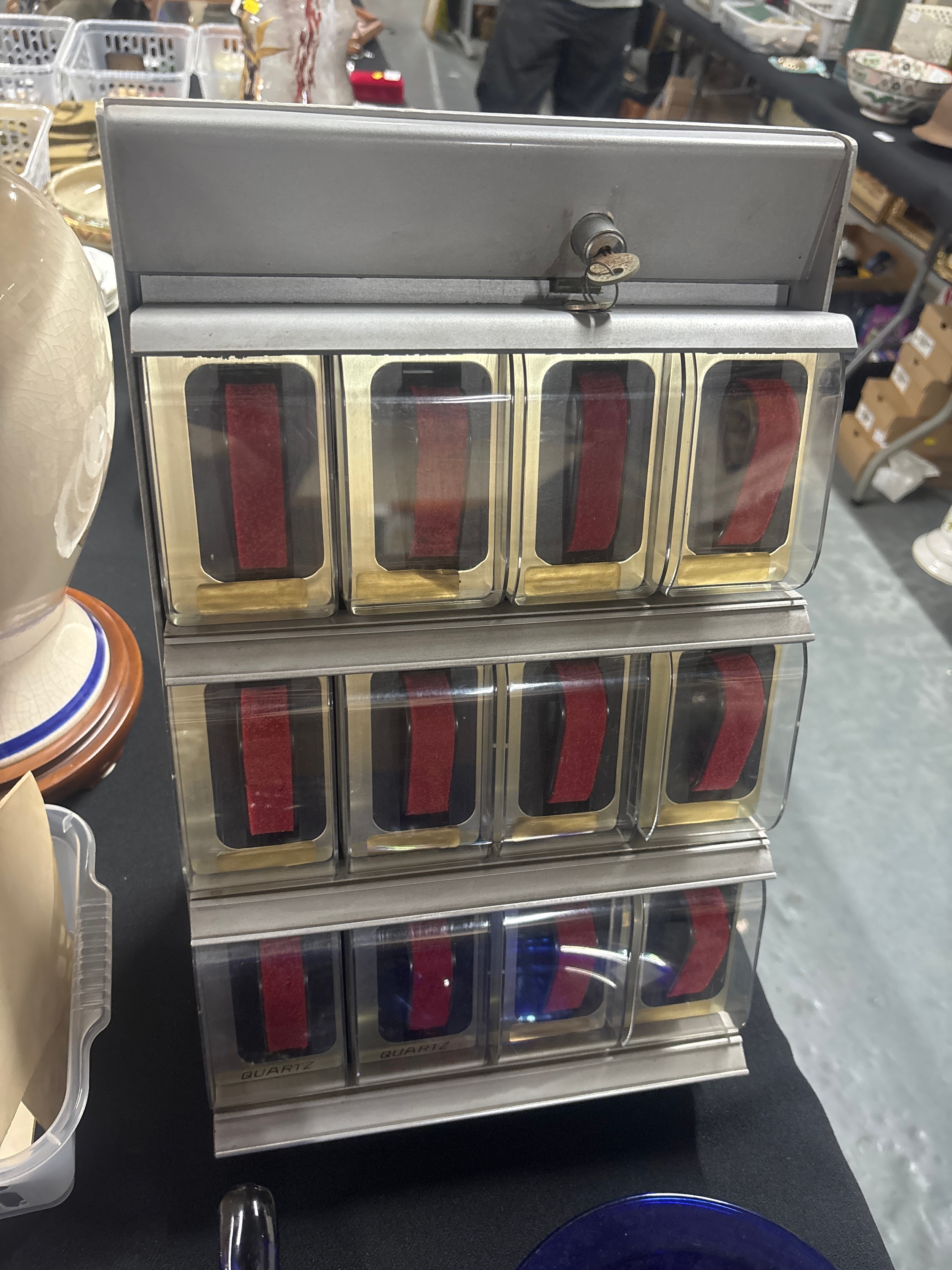 Lot 230