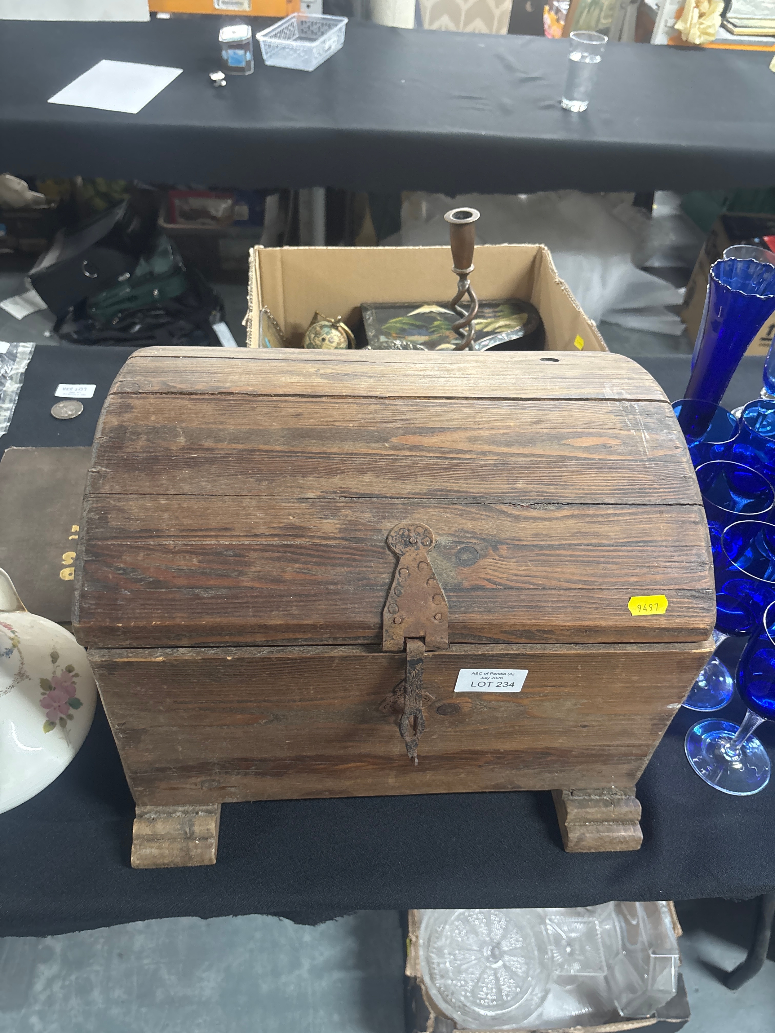 Lot 234