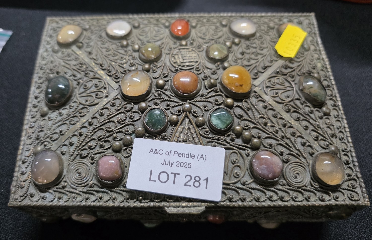 Lot 281