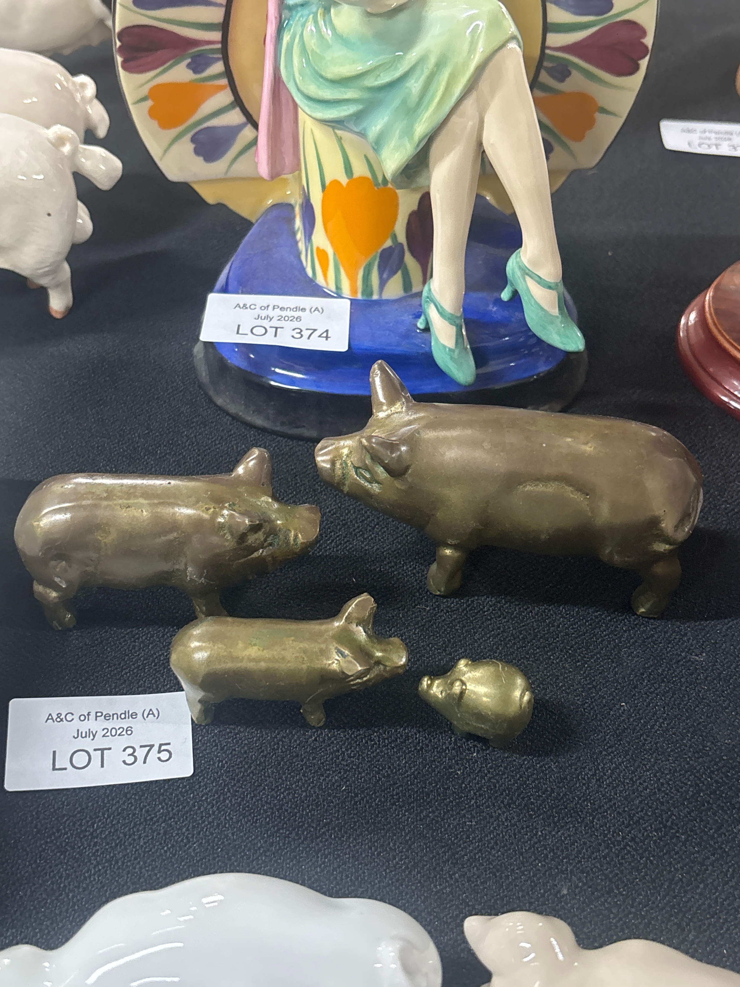 Lot 375