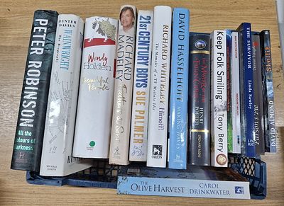 Box of approx 15 signed, first edition hardback books to include Peter Robinson, Wendy Holden 