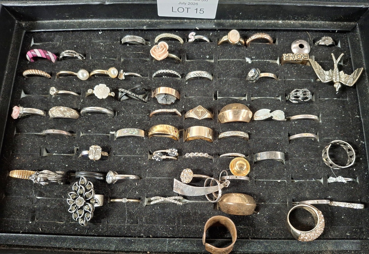Lot 15