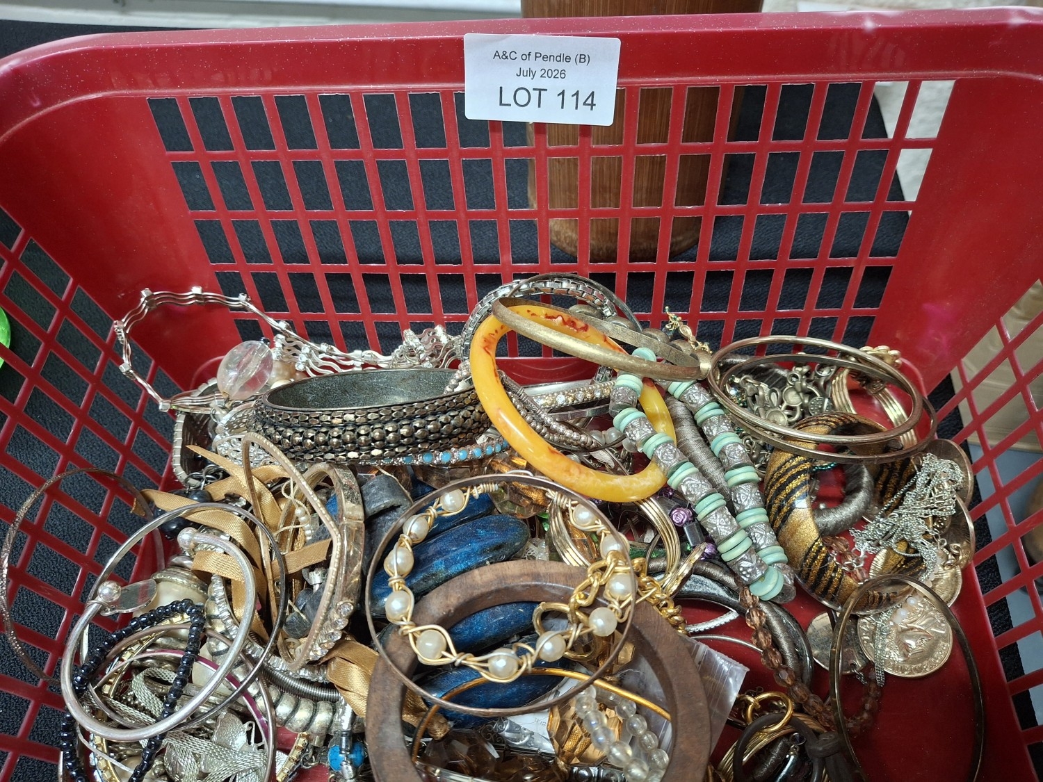 Lot 114