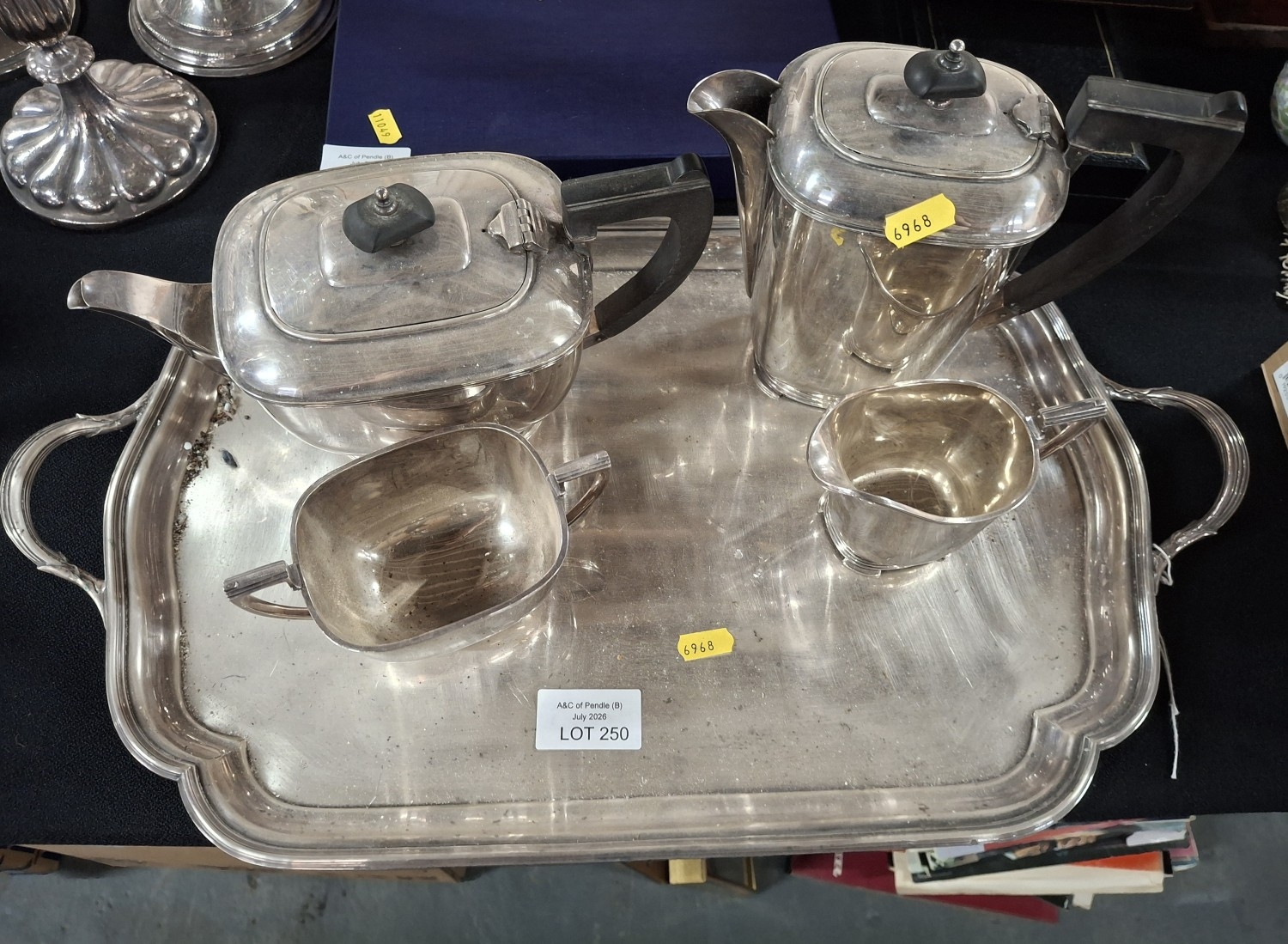 Lot 250