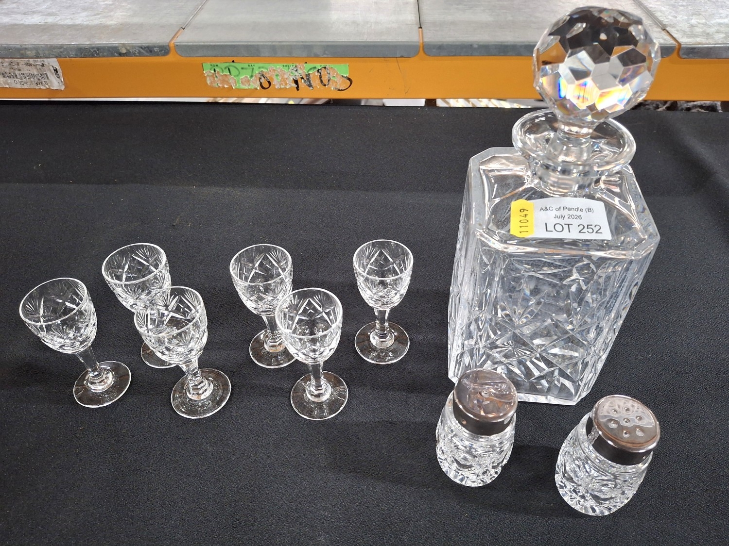 Lot 252