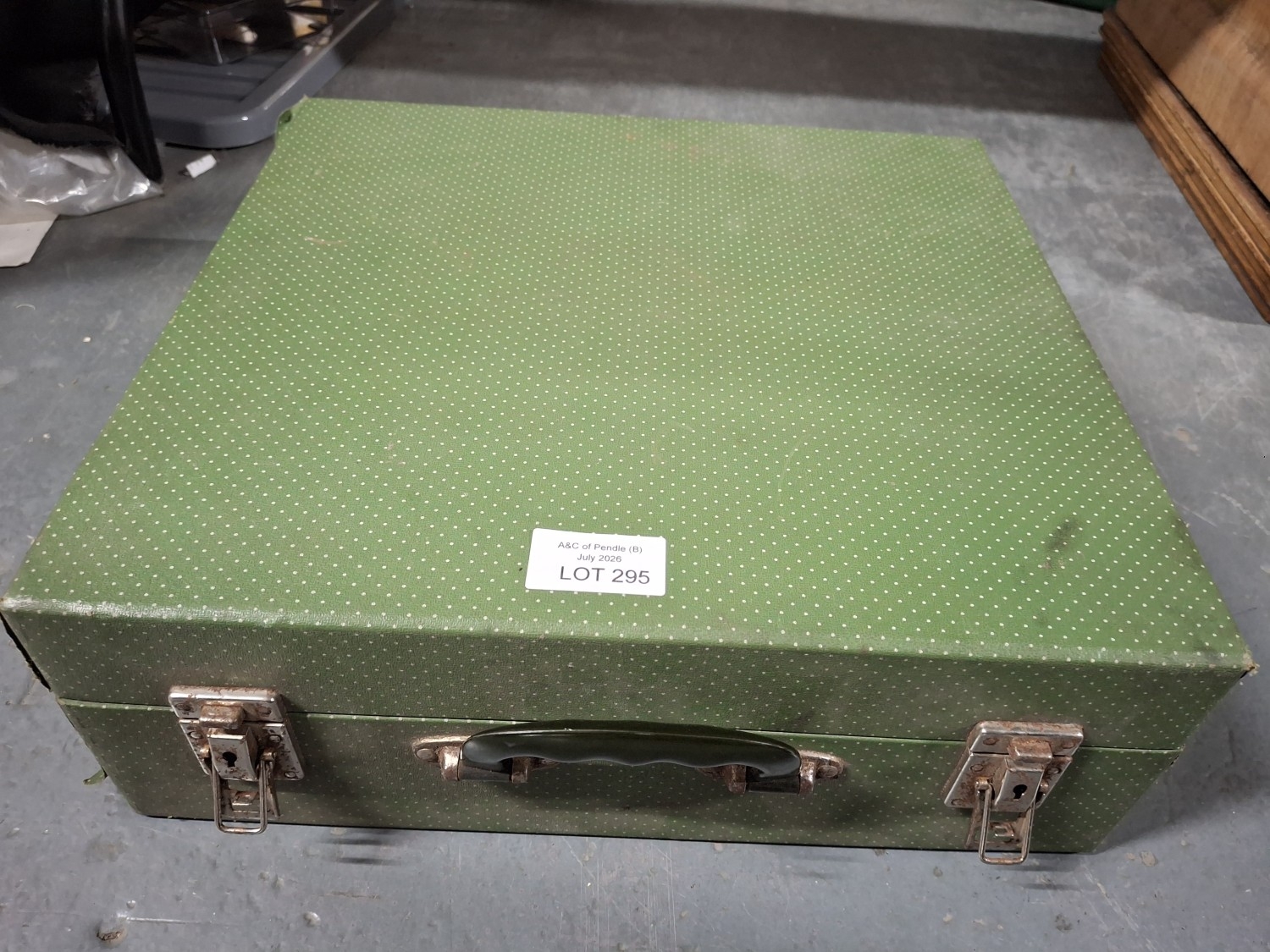 Lot 295