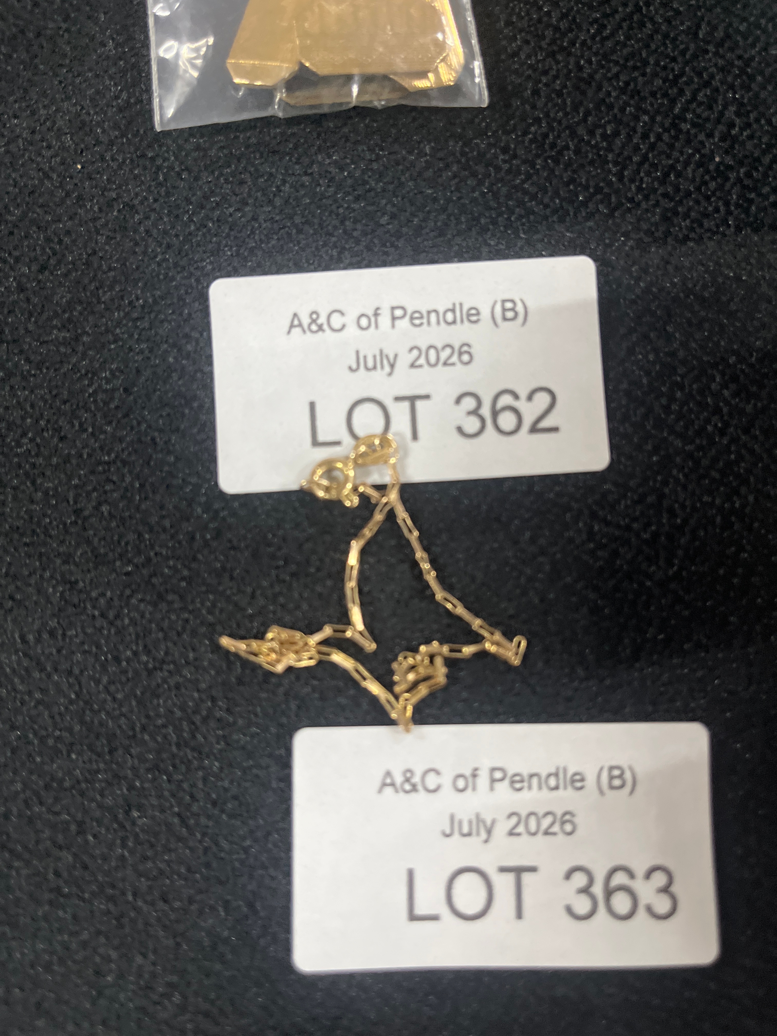 Lot 362