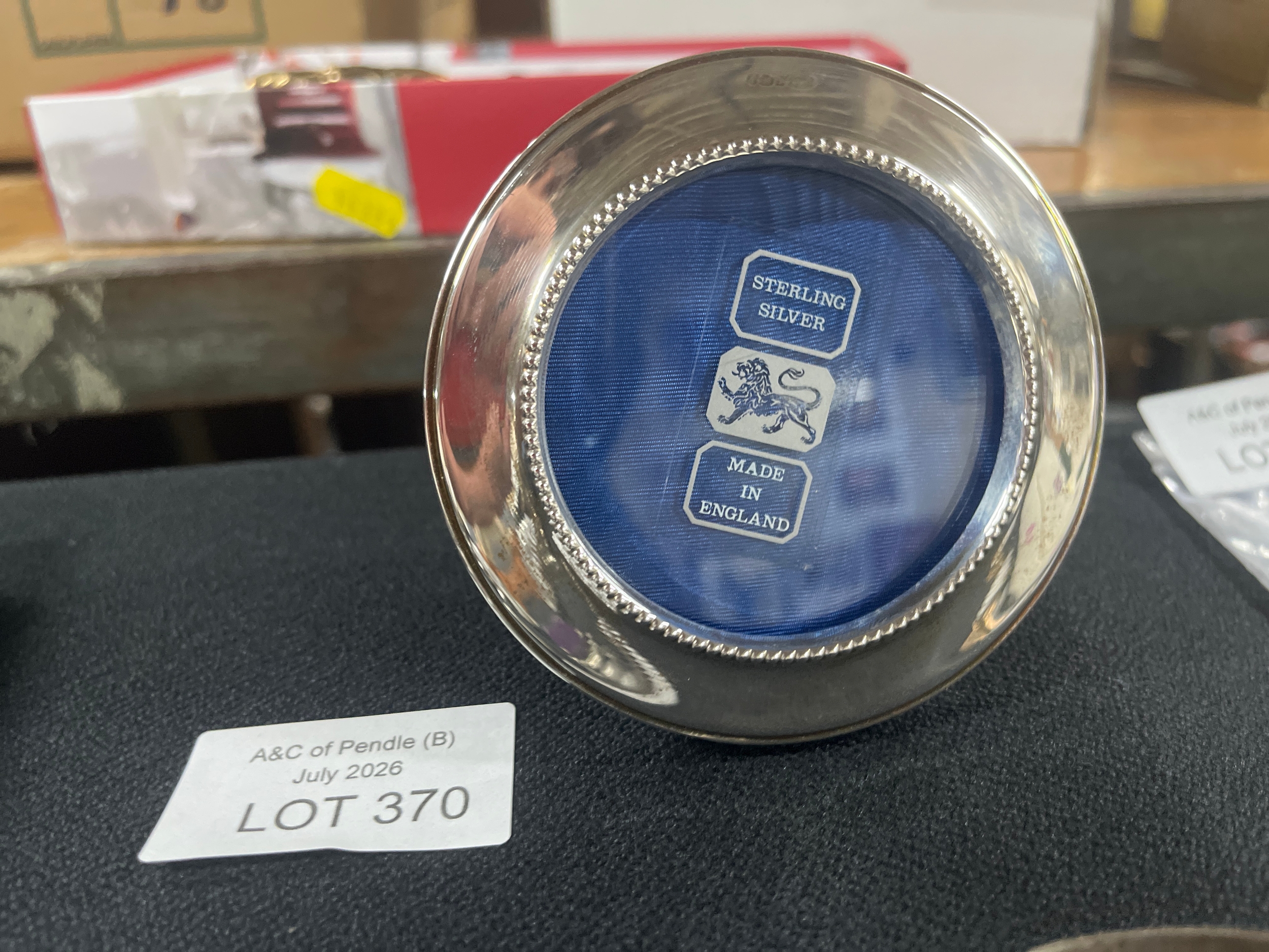 Lot 370