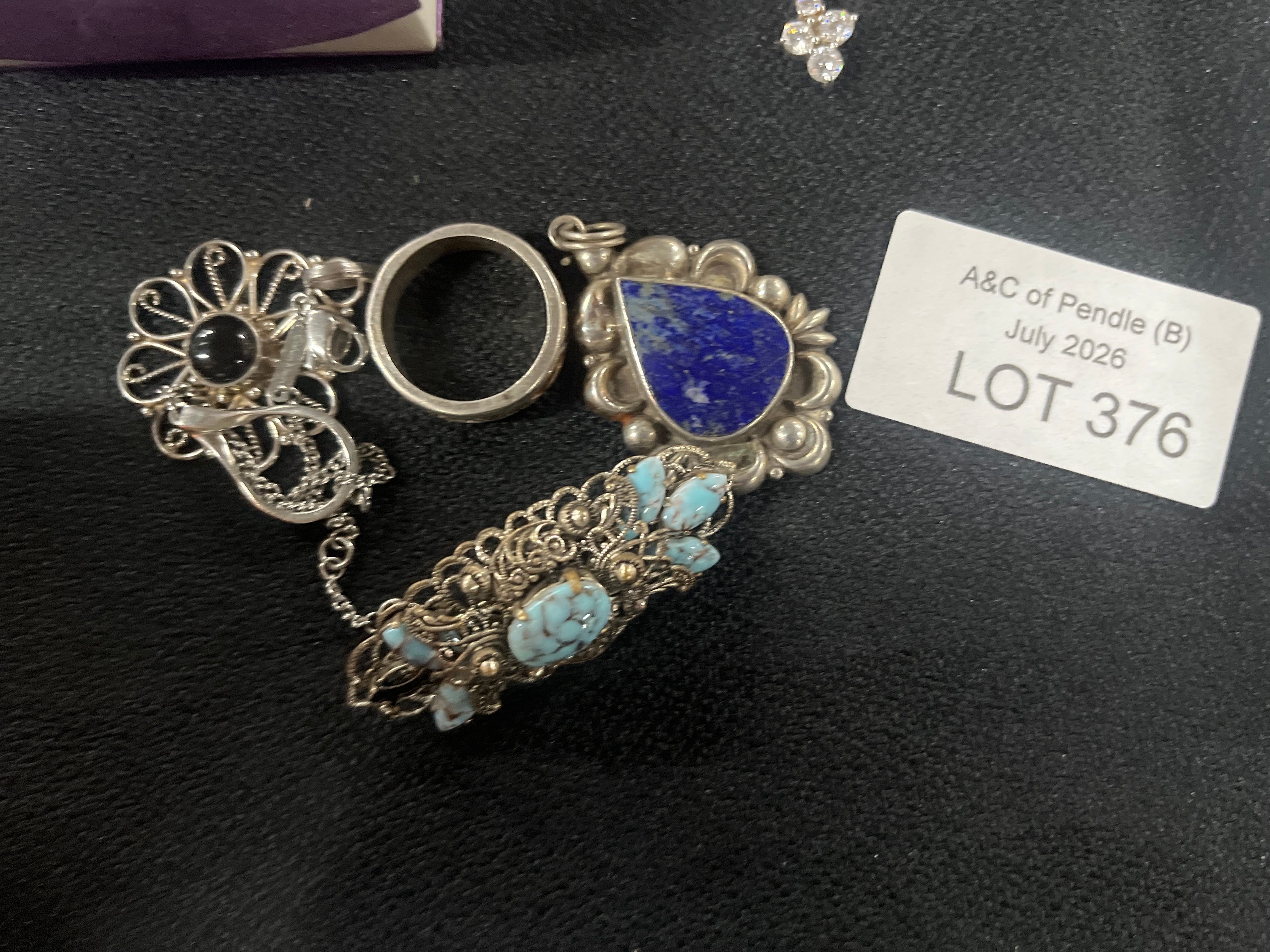 Lot 376