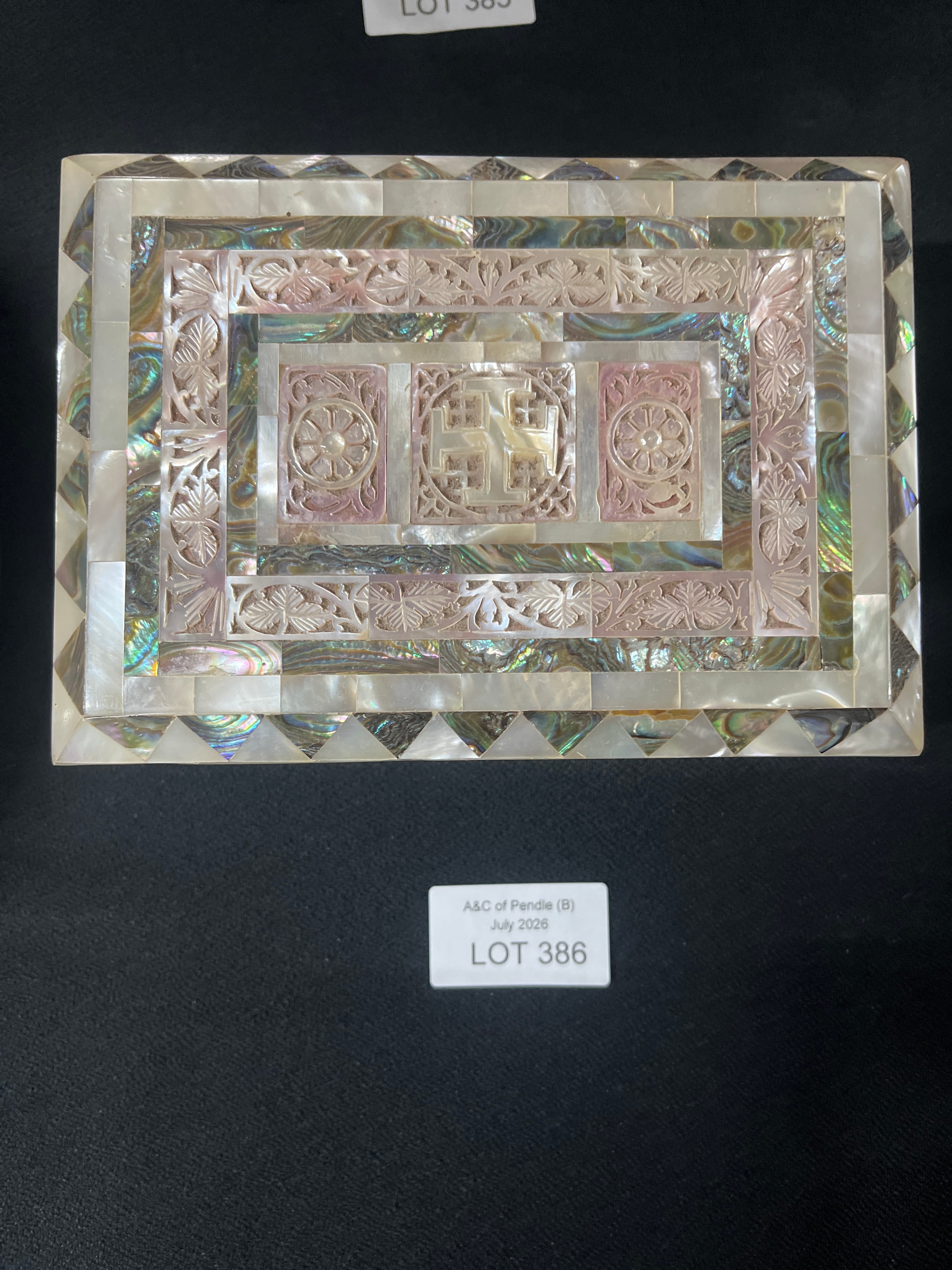Lot 386
