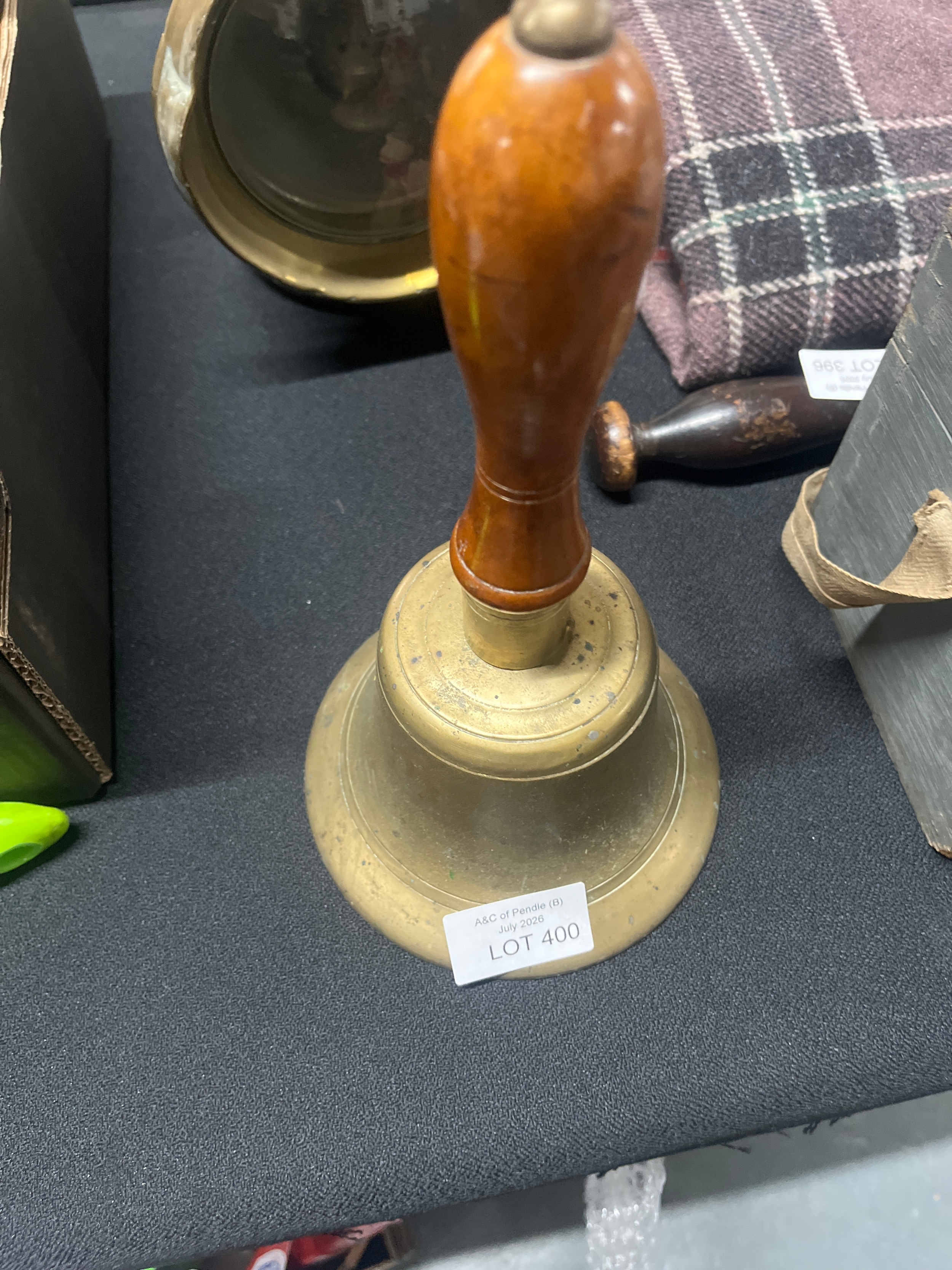 Lot 400