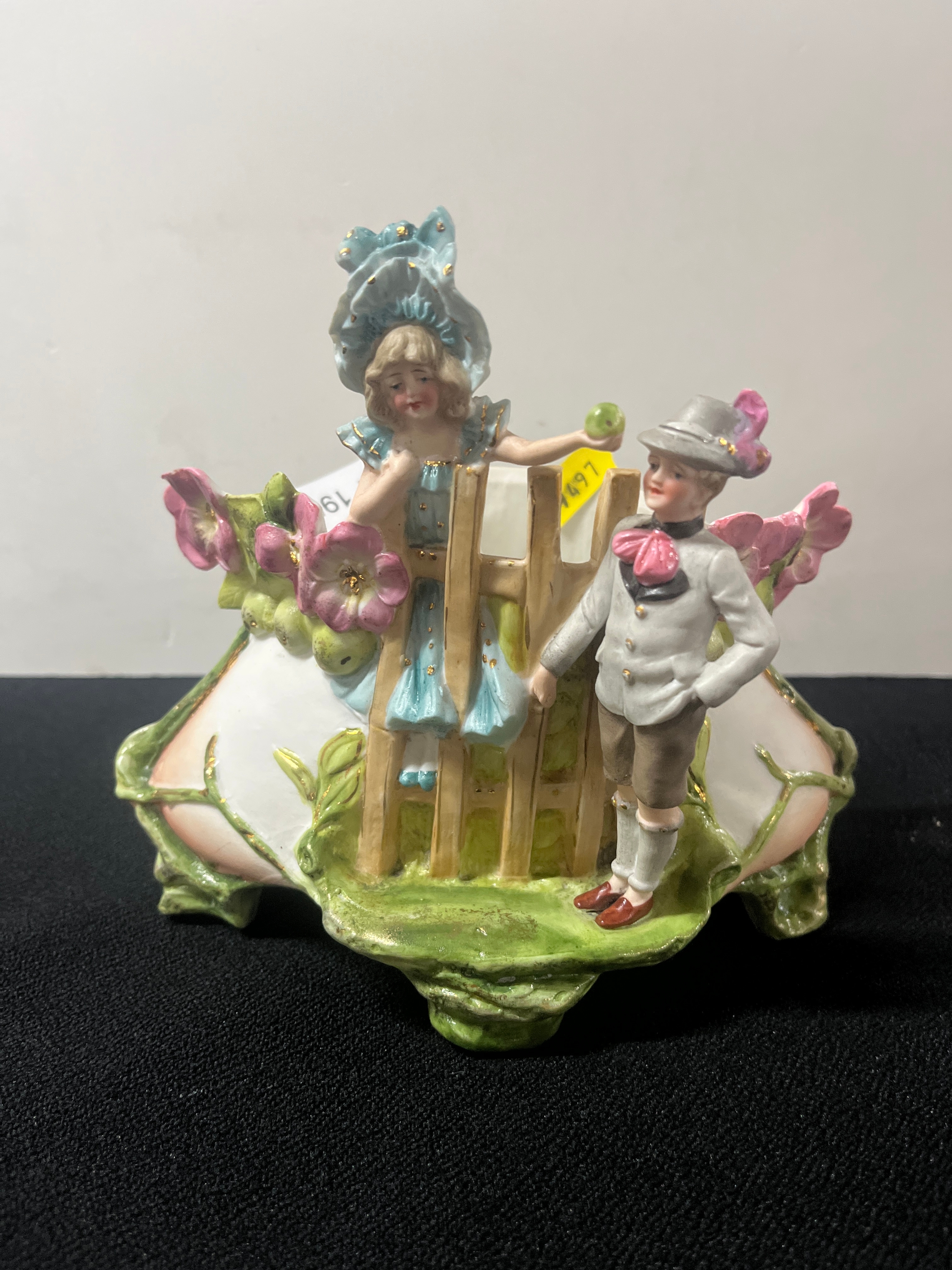 Lot 195
