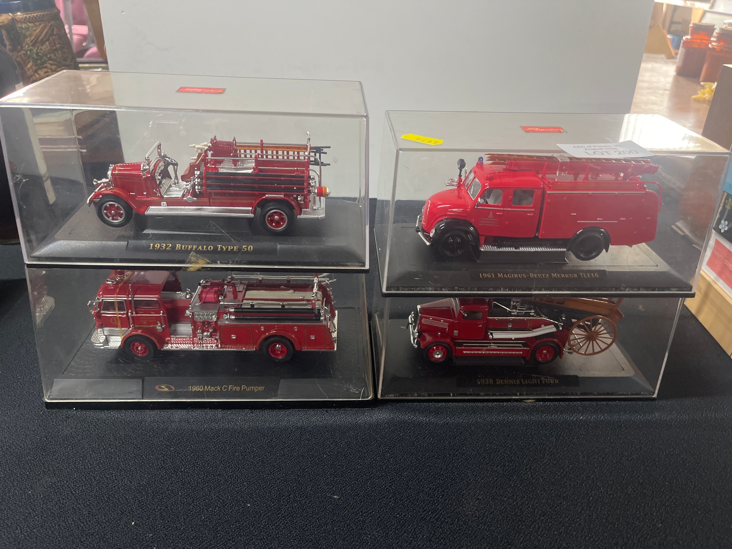 Lot 200