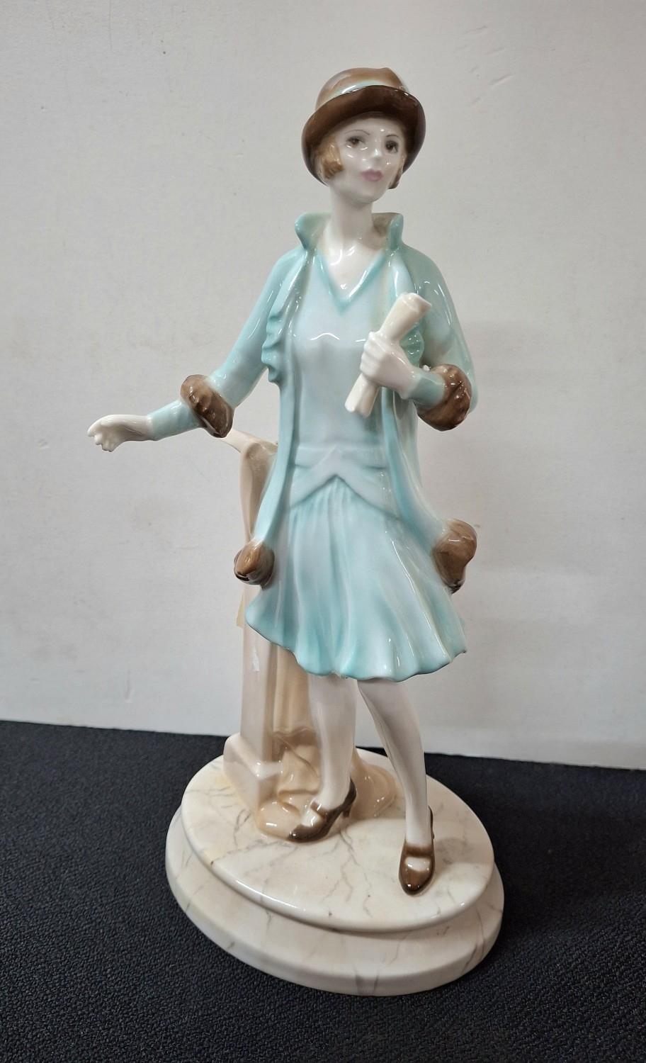 Lot 281