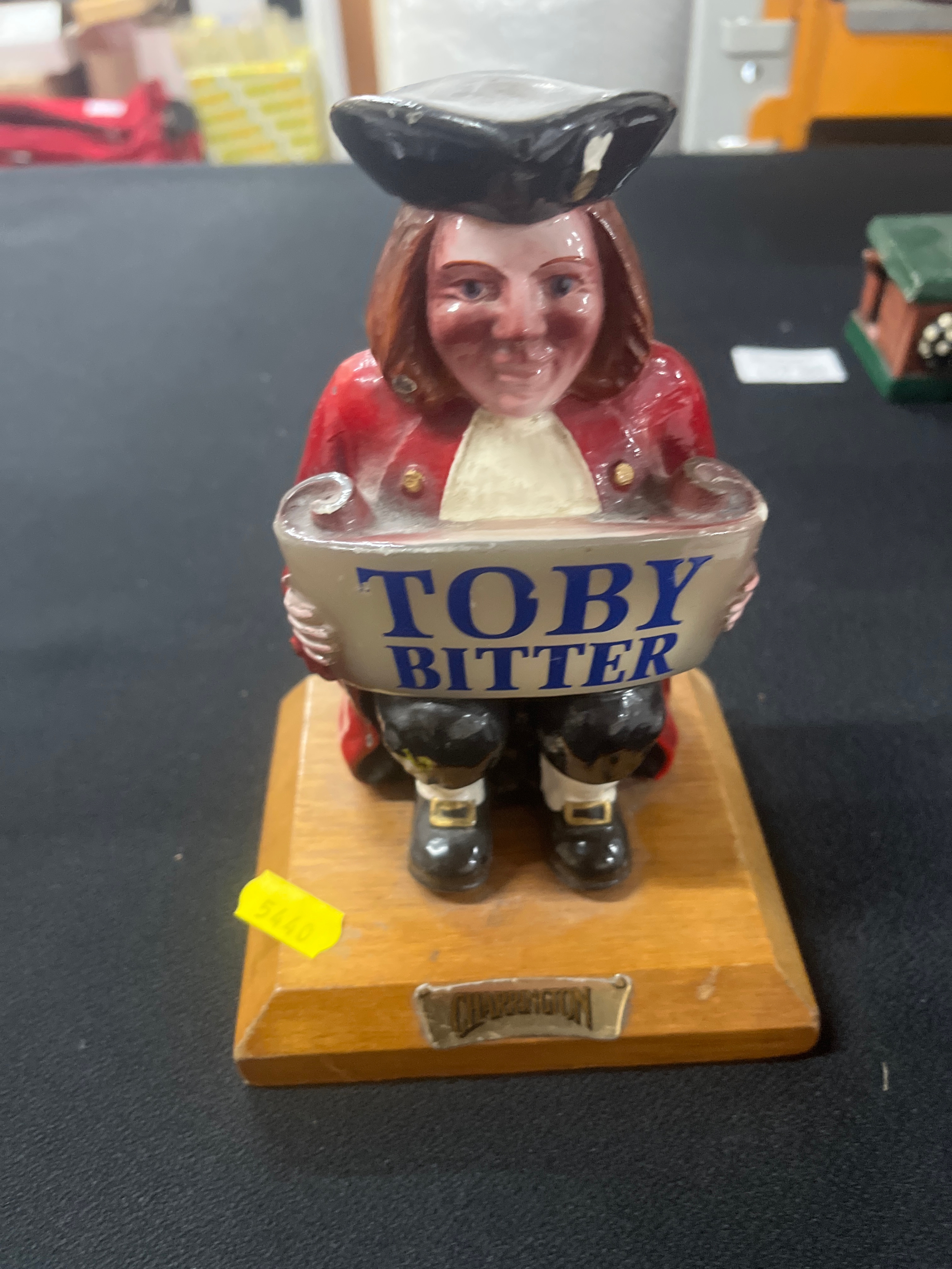 Lot 392