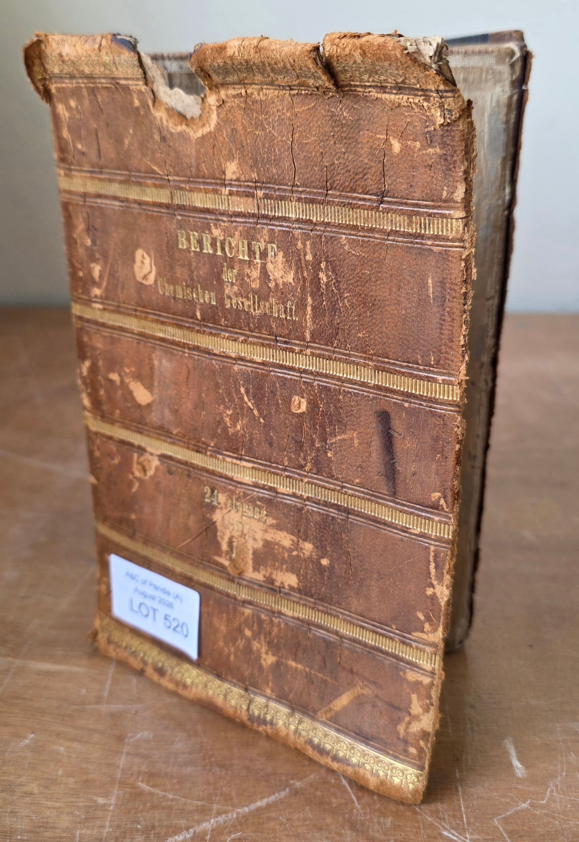 Lot 520