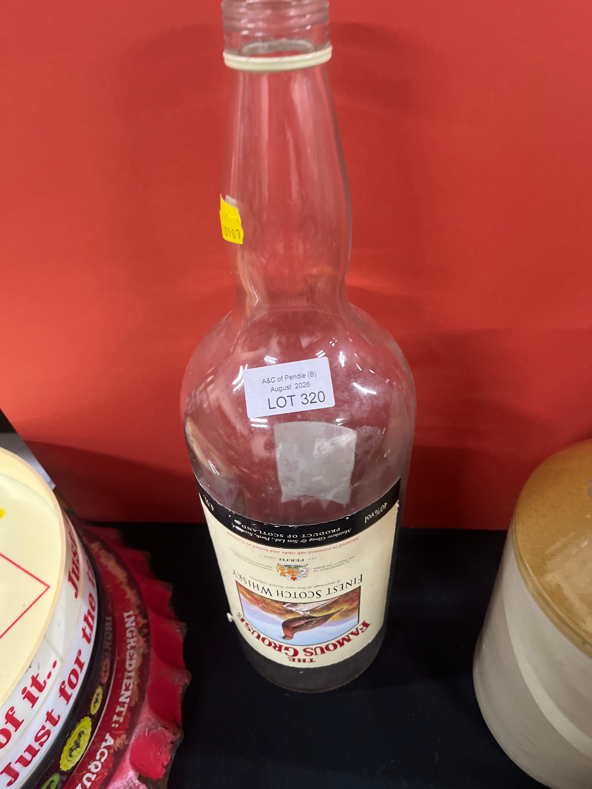 Lot 320