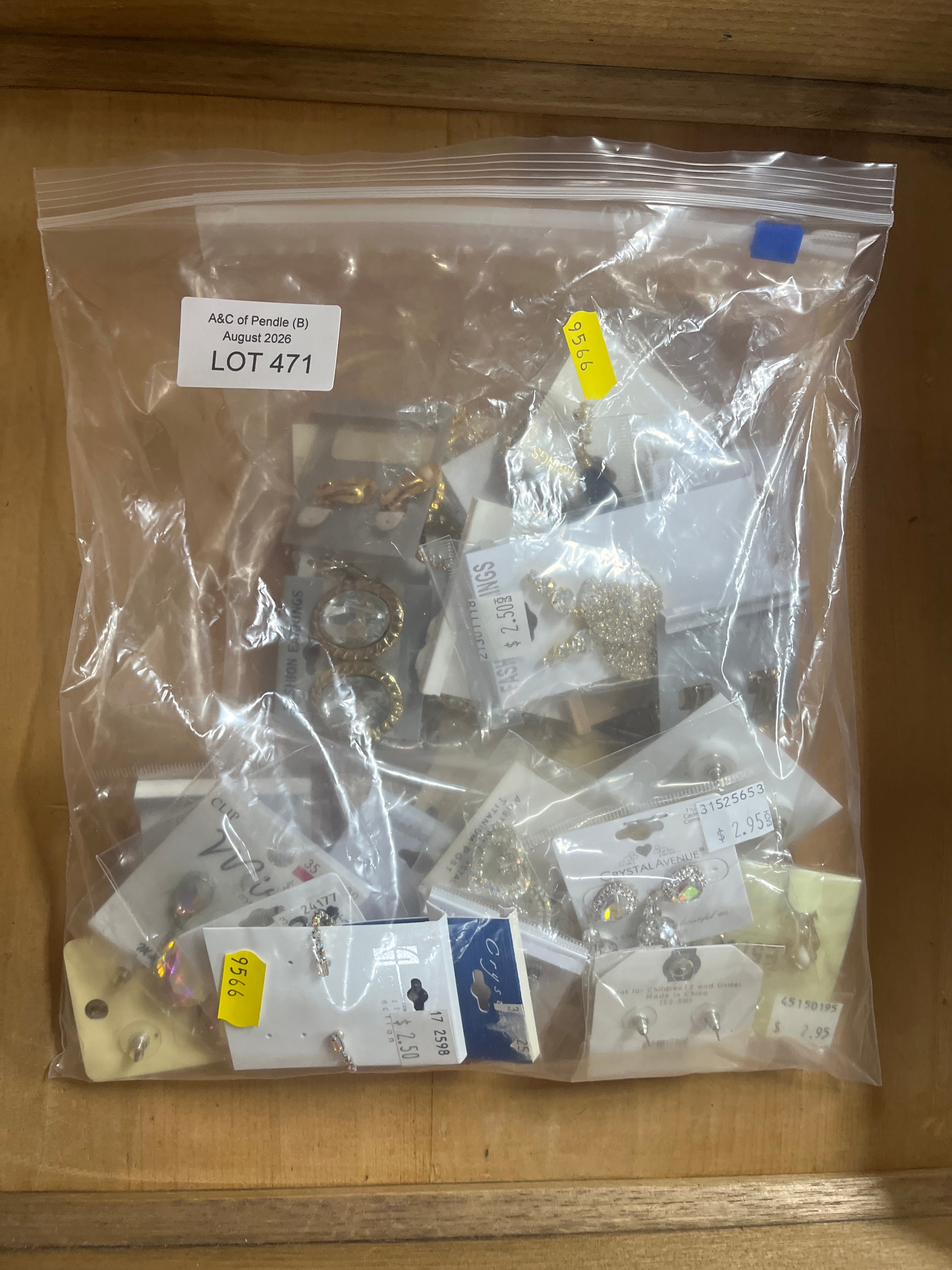 Lot 471