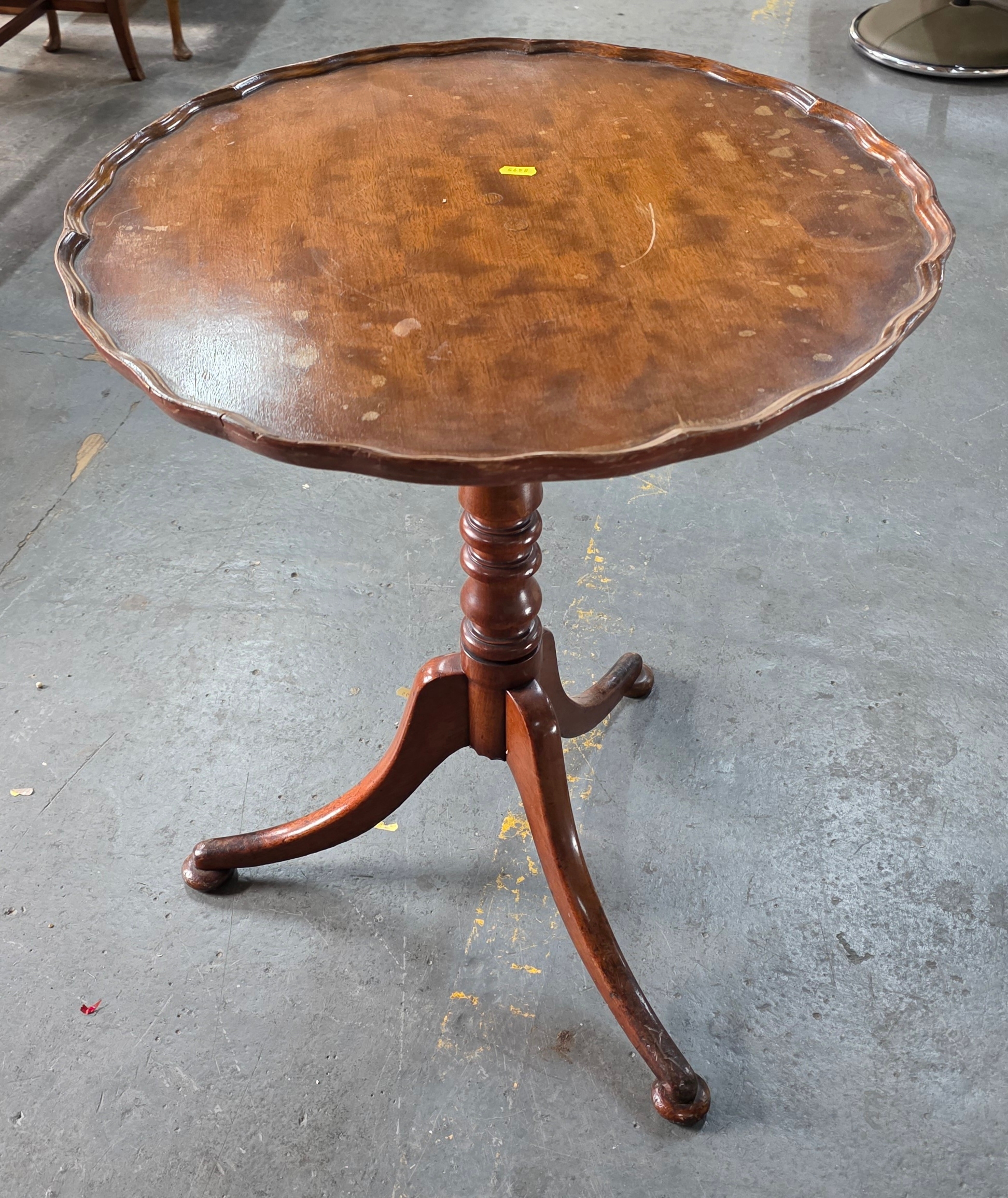 Lot 579