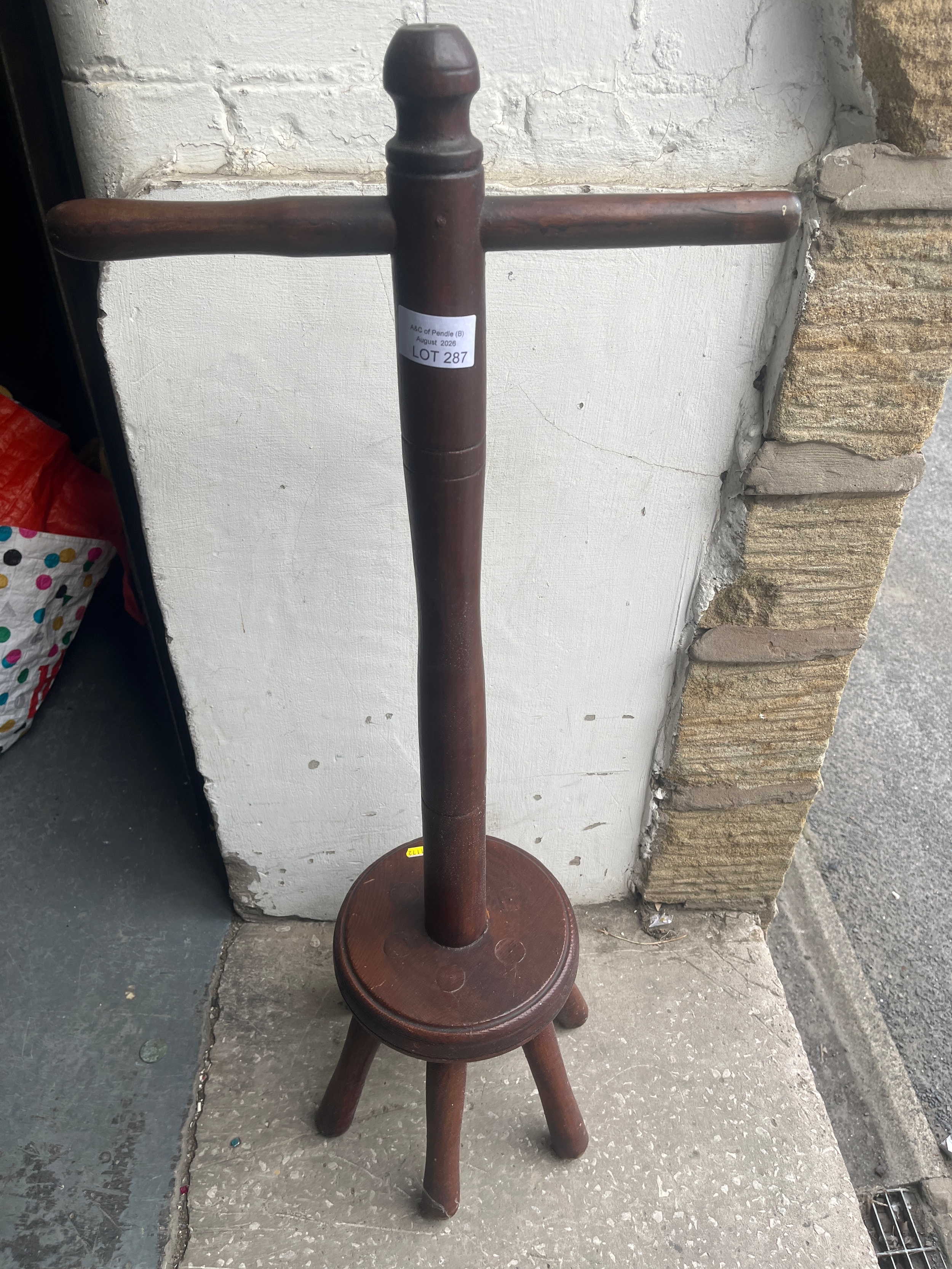 Lot 287
