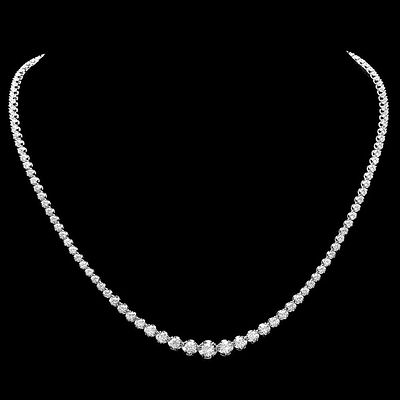 18k White Gold 6.50ct Diamond Necklace. 18K White Gold 6.50ctw Diamond Necklace An elegant 