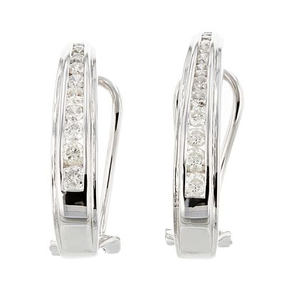 18K White Gold 0.80ctw Diamond Earrings. Estimated Retail Replacement Value: $8,550.00 Ref: 