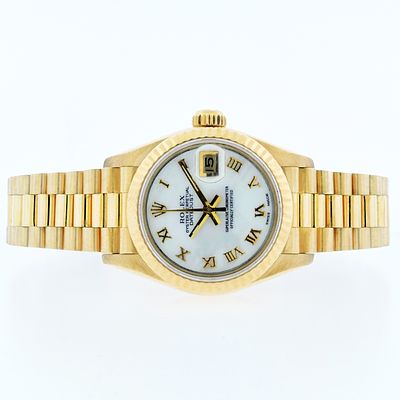 Rolex DateJust 18K Lady-President MOP 26 Watch. Rolex DateJust Lady-President 26mm 18K Yellow 