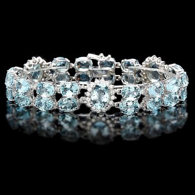 14k Gold 38.00ct Aquamarine & 2.00ct Diam Bracelet. Estimated Retail Replacement Value: $32 
